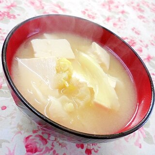 ❤キャベツの芯と木綿豆腐のお味噌汁❤